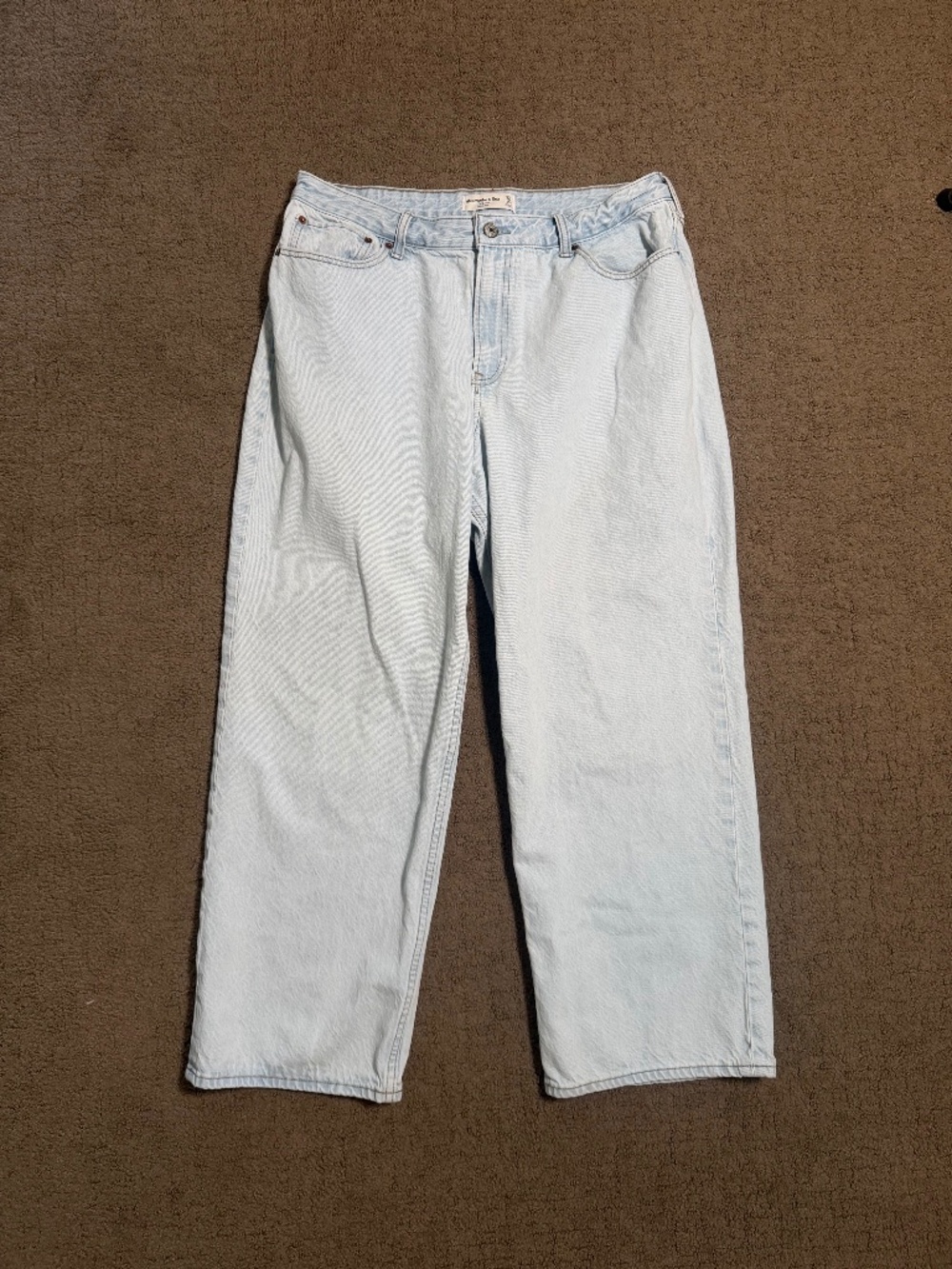 Abercrombie & Fitch Curve Love The Loose High Rise Jeans 32 14L Light Wash Blue